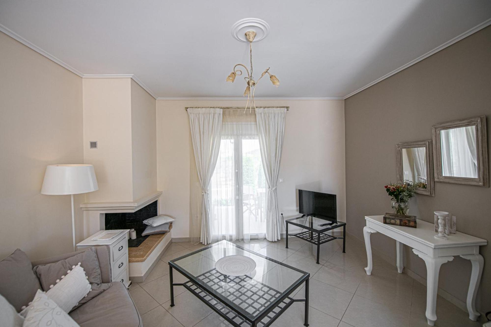 Nereides Luxury Villas Като Алмири Екстериор снимка