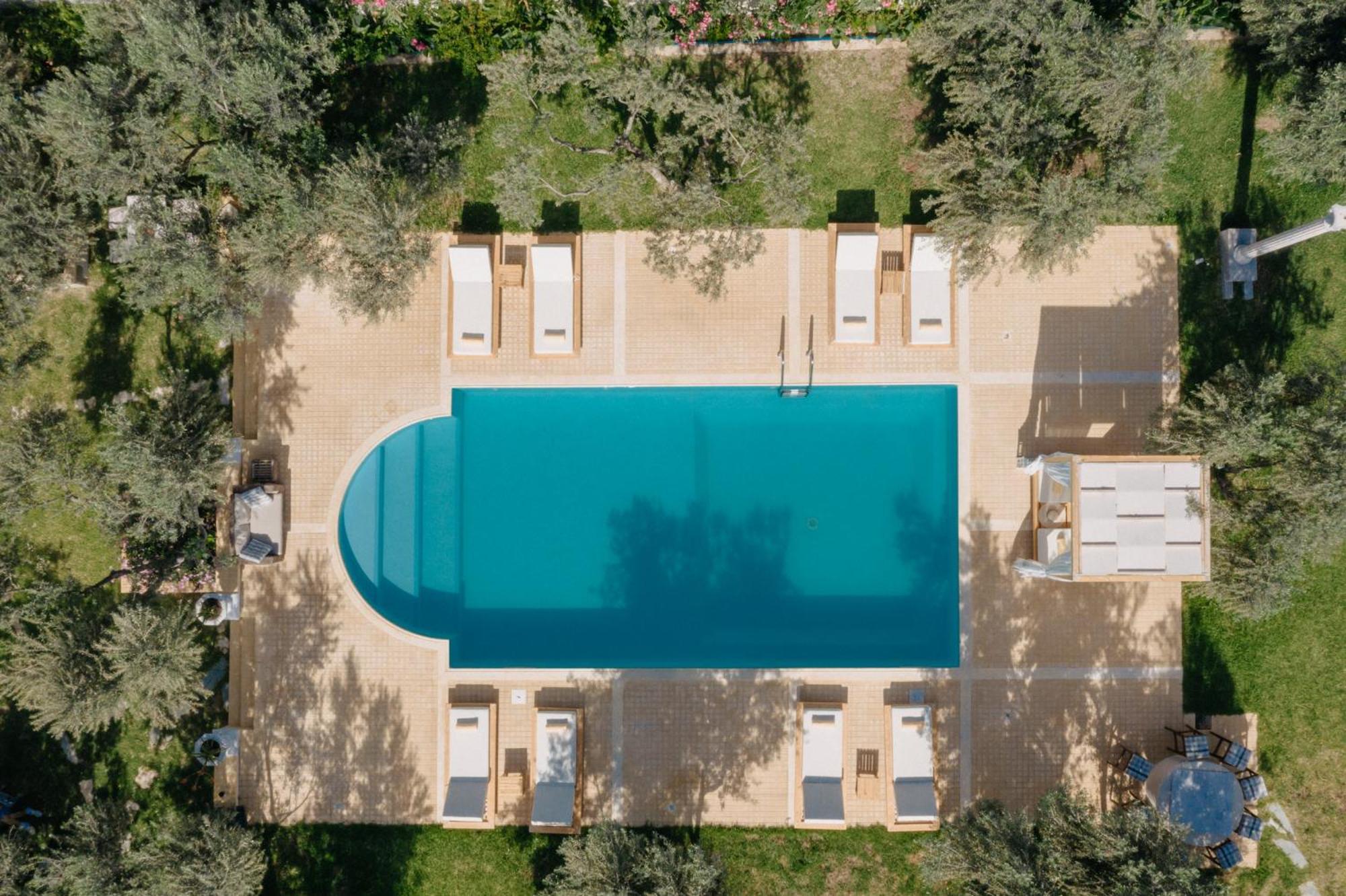 Nereides Luxury Villas Като Алмири Екстериор снимка
